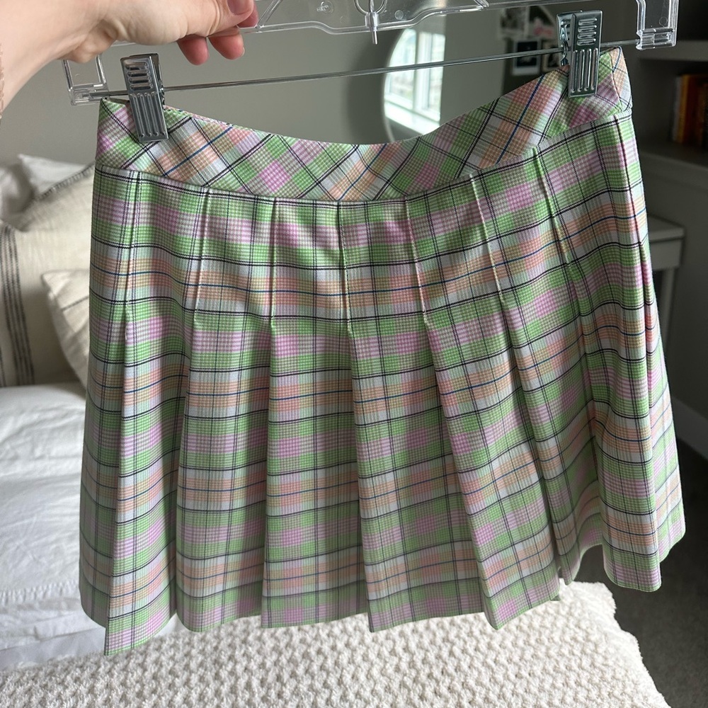 NEVER WORN Sun-Deh Plaid Skirt (Aritzia Brand)